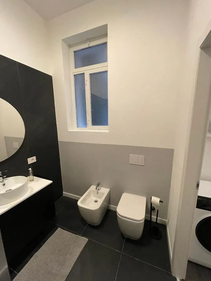 Centrale Apartment Milan Italy