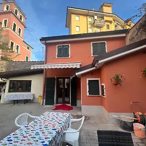 https://very-nice-flat-in-lerici.hotelitalianriviera.com